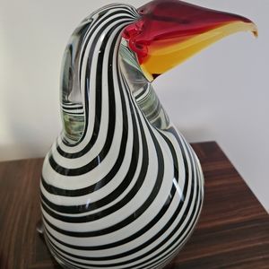 Vintage Murano  Toucan Glass Bird Figurine, Black & White Spiral Blown. 10.5" H